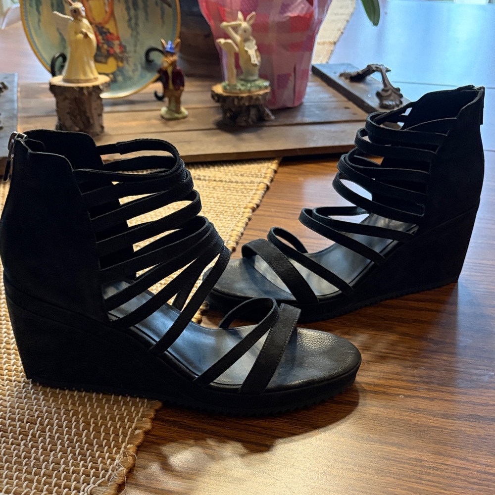 Eileen Fisher Black Multi-Strap Wedge Sandals